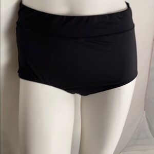 Warner’s black nylon full coverage panty XL